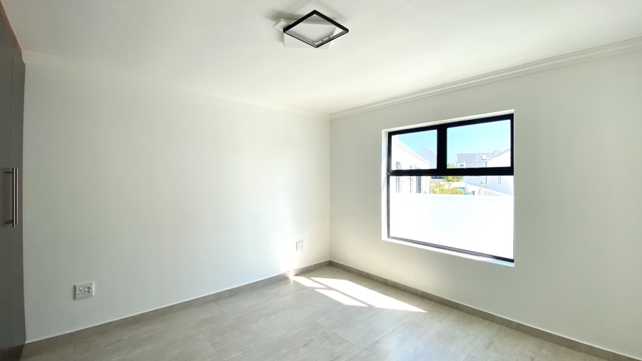 3 Bedroom Property for Sale in Britannia Reef Estate Western Cape